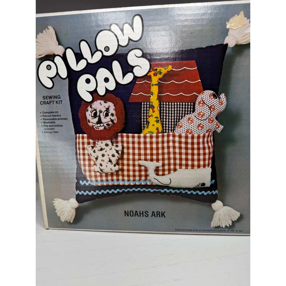 Pillow Pals Noahs Ark Sewing Craft Kit Vera Vintage Complete PreCut Fabrics